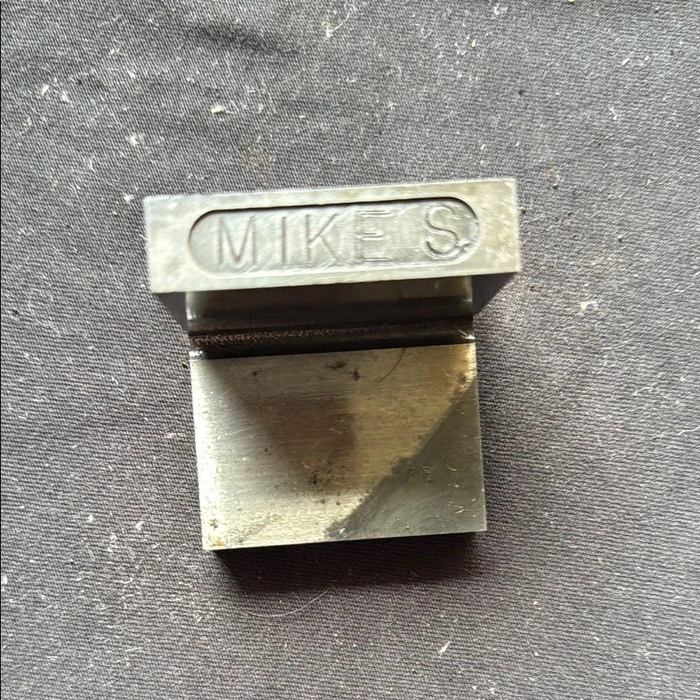 Vintage magnet transfer block